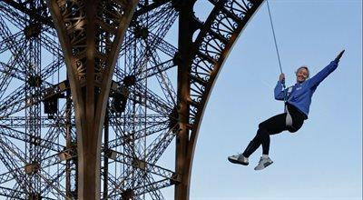 Po linie na wieżę Eiffla. Francuzka pobiła rekord świata w imię walki z rakiem