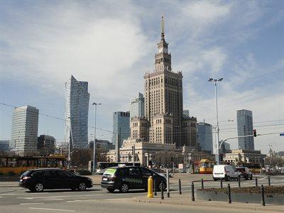 Rzeczpospolita: «Українці хочуть жити і працювати в Польщі. Вони звертаються за номерами PESEL»