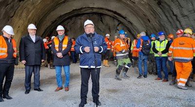 GDDKiA -  tunel w ciągu trasy  S1 przebity. Będzie elementem obwodnicy Węgierskiej Górki
