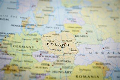 З початку війни уже 90 тис. українців працюють у Польщі, а понад мільйон отримали номер PESEL