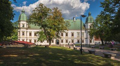 Pałac, szpital, ruina, muzeum – skomplikowane losy Zamku Ujazdowskiego