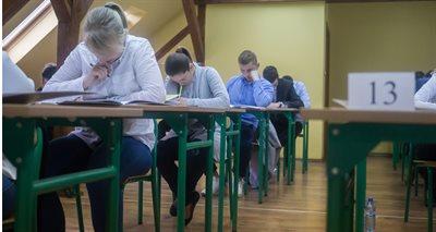 Język angielski nadal najczęściej wybieranym przez polskich uczniów na maturze